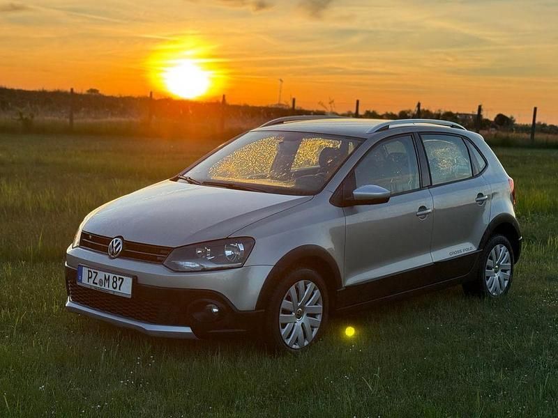 Gebraucht 2012 VW Polo Cross Kleinwagen | 9.000 € (Fairer Preis) - Bild 1/4