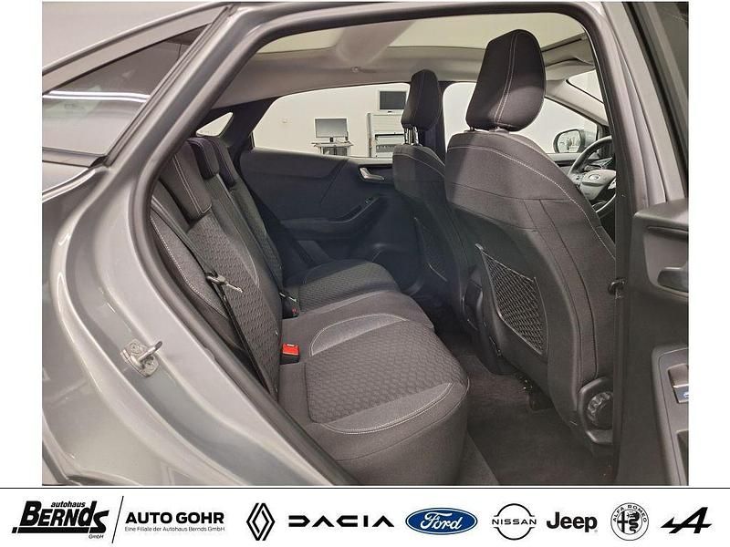 Gebraucht Ford Puma Titanium 125 PS (91 kW) 2022 Silber SUV