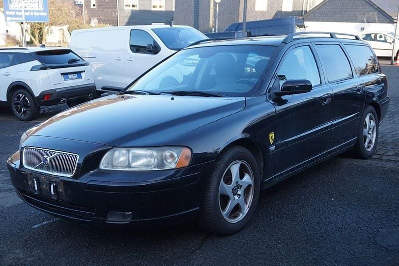 Gebraucht Volvo V70 Momentum 140 PS (102 kW) 2005 Schwarz Kombi