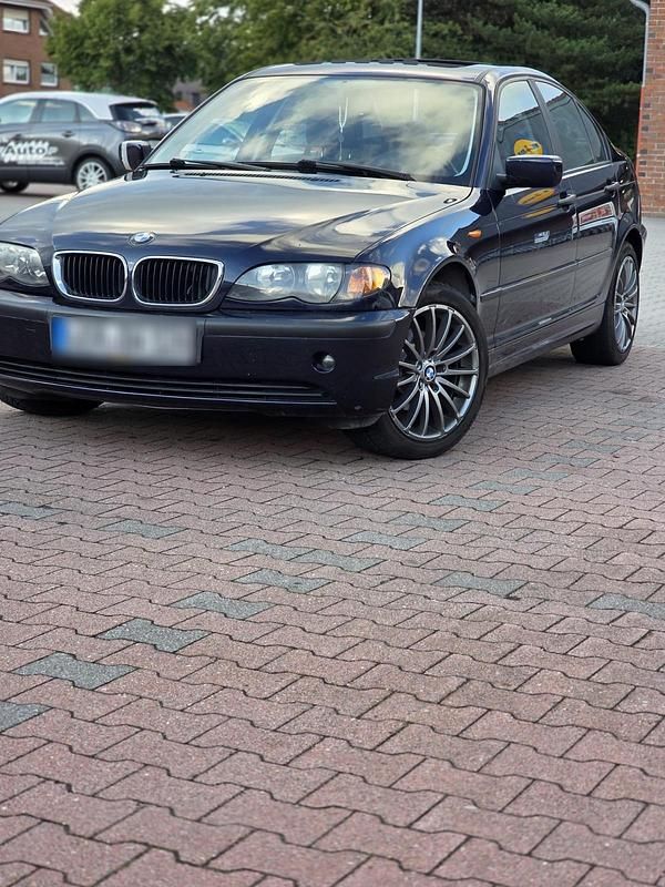 Gebraucht BMW 316 116 PS (85 kW) 2003 Blau Limousine