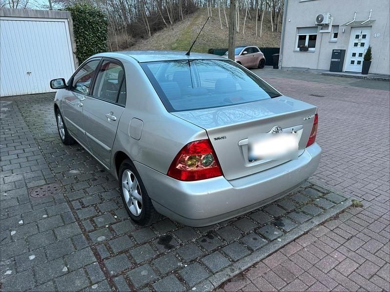 Gebraucht Toyota Corolla 96 PS (70 kW) 2005 Limousine