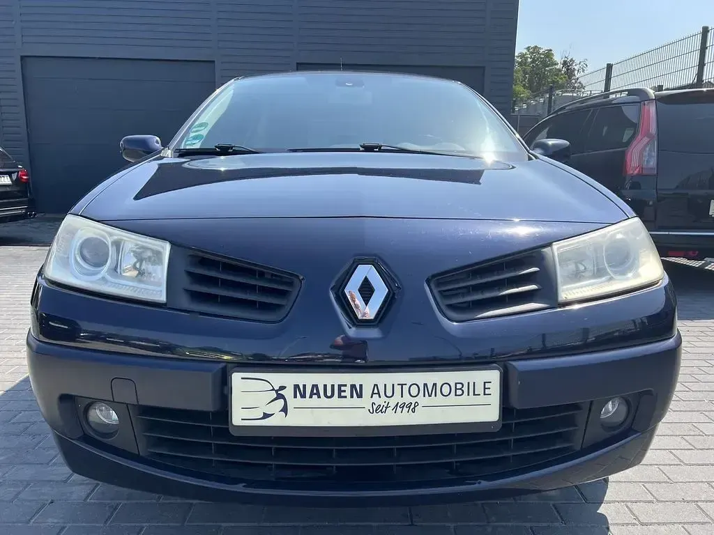Gebraucht Renault Mégane Avantage 111 PS (81 kW) 2008 Nachtblau (metallic) Kleinwagen