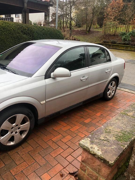 Gebraucht Opel Vectra Cosmo 155 PS (114 kW) 2005 Silber Limousine