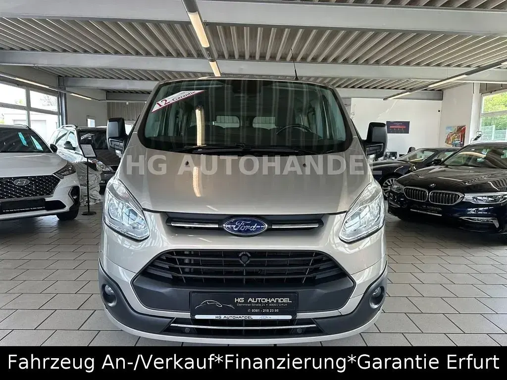 Gebraucht Ford Transit Custom 170 PS (125 kW) 2017 Silber Van / Kleinbus