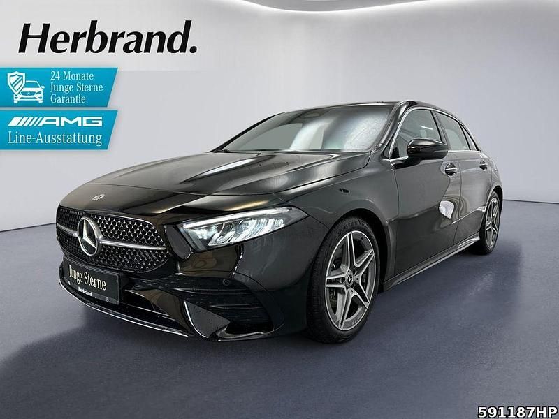 Unilack nachtschwarz Gebraucht 2025 Mercedes A200 AMG line Limousine | 31.890 € (Fairer Preis) - Bild 1/4