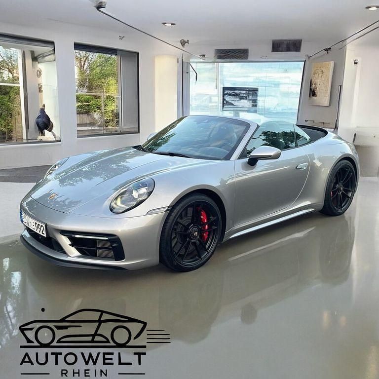 Gebraucht Porsche 992 480 PS (353 kW) 2022 Silber Cabrio