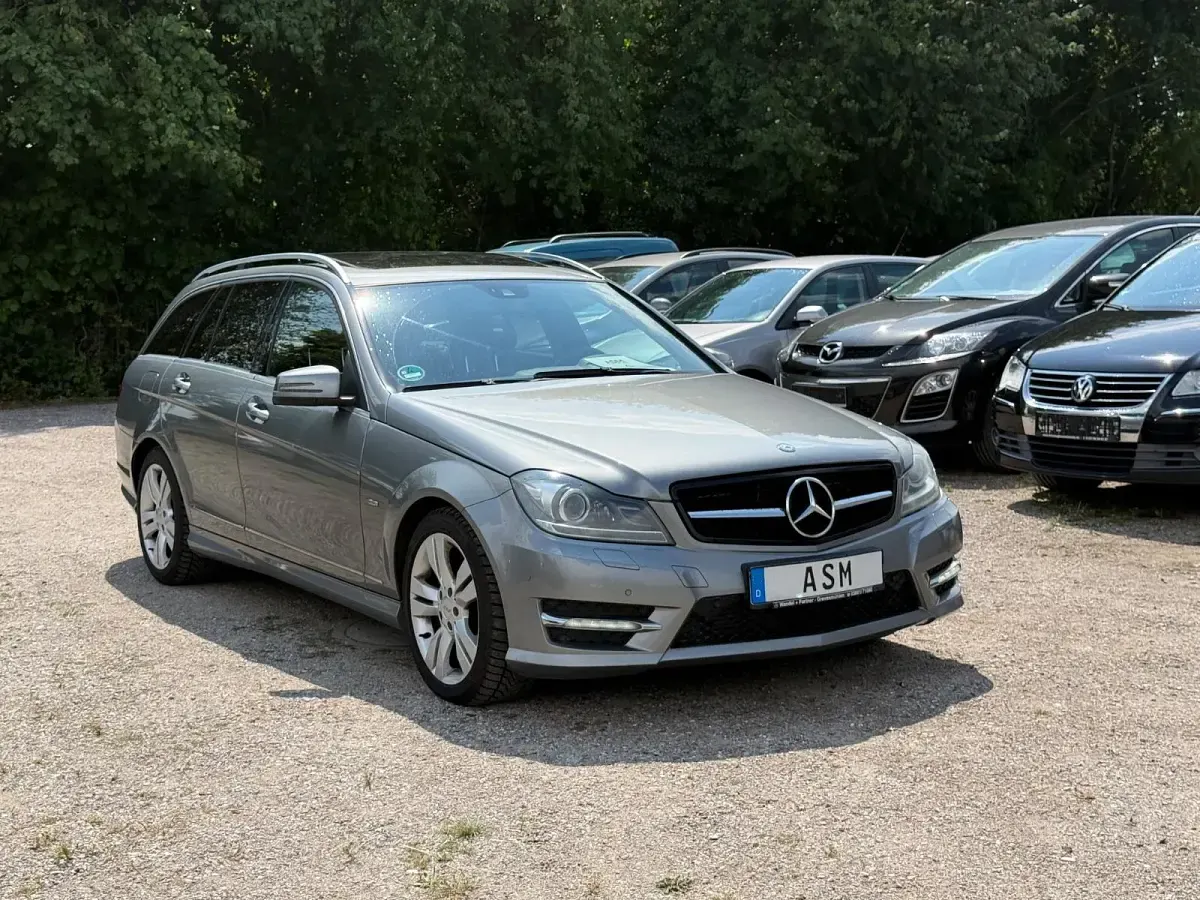 Gebraucht Mercedes C250 AMG line 204 PS (150 kW) 2011 Grau Kombi