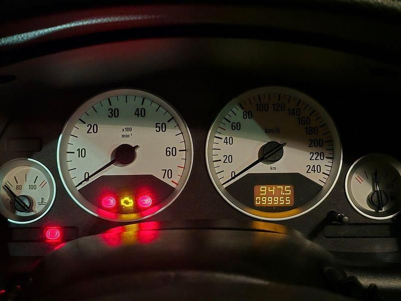 Gebraucht Opel Astra Cabriolet Edition 147 PS (108 kW) 2005 Silber Cabrio