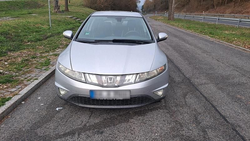 Gebraucht Honda Civic 83 PS (61 kW) 2006 Silber Limousine