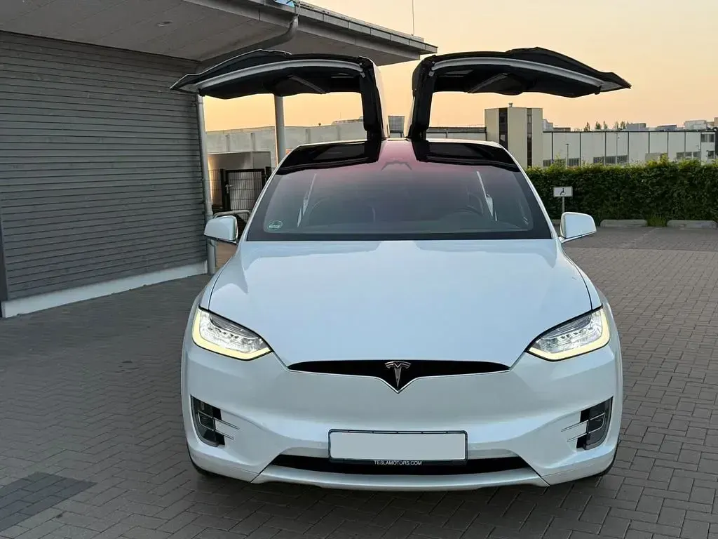 Gebraucht Tesla Model X 344 kW (469 PS) 2017 Weiß SUV