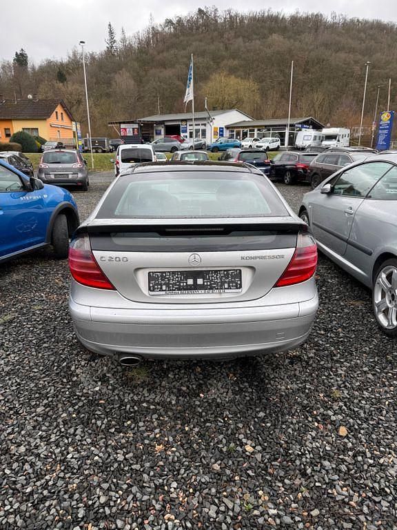 Gebraucht Mercedes C200 163 PS (119 kW) 2001 Grau Coupé