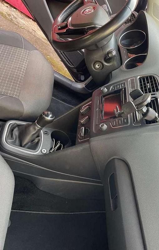 Gebraucht VW Polo 90 PS (66 kW) 2016 Schwarz Limousine