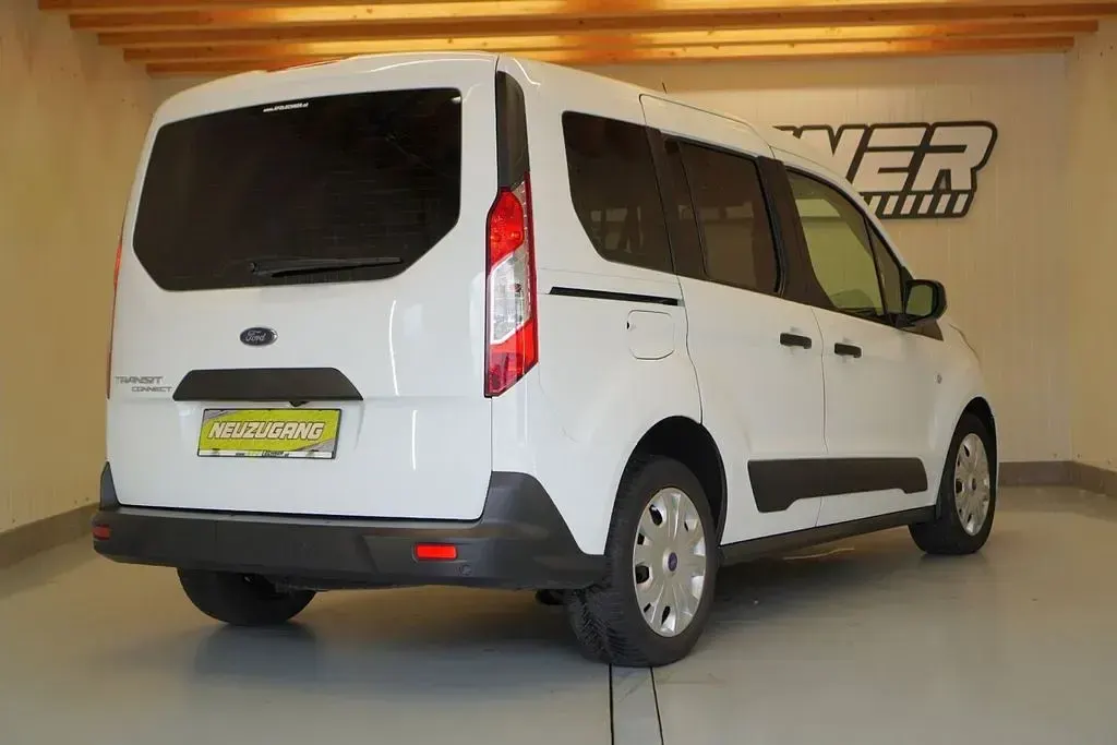 Gebraucht Ford Transit Connect 99 PS (72 kW) 2021 Weiß Van / Kleinbus