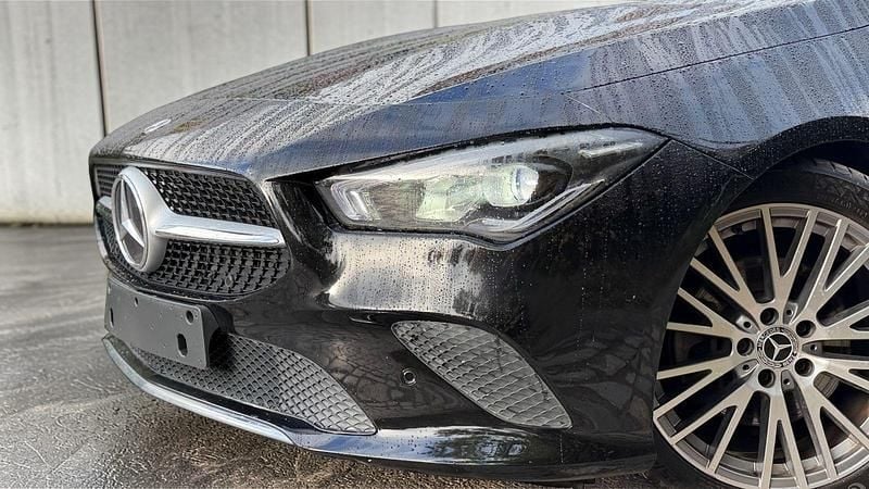 Gebraucht Mercedes CLA200 150 PS (110 kW) 2021 Schwarz Kombi