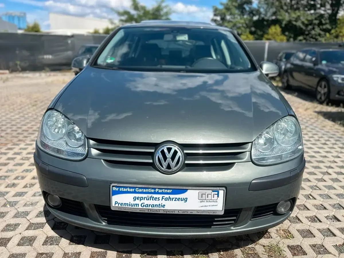 Gebraucht VW Golf IV 90 PS (66 kW) 2004 Grau Limousine