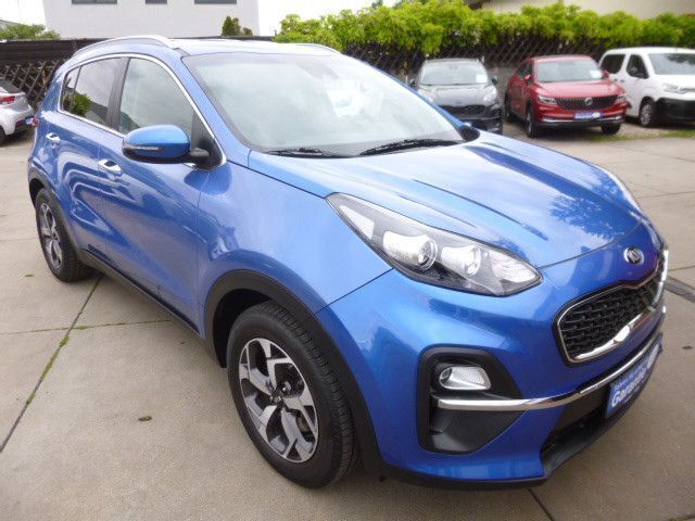 Blau Gebraucht 2021 Kia Sportage Spirit SUV | 16.500 € (Guter Preis) - Bild 1/4