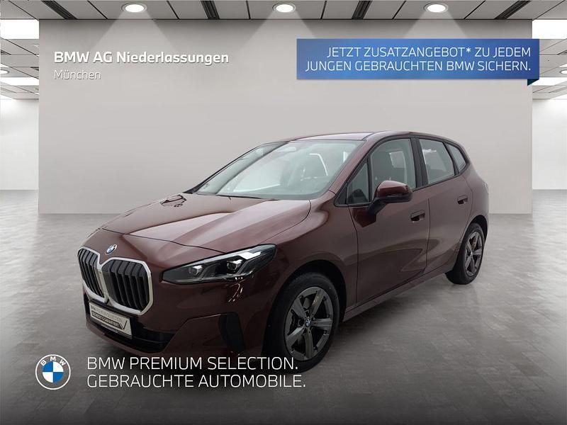 Rot Gebraucht 2024 BMW 216 Active Tourer Luxury Line Van / Kleinbus | 26.709 € (Guter Preis) - Bild 1/2