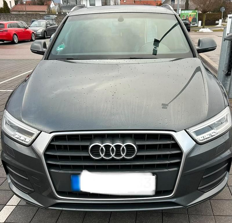 Gebraucht Audi Q3 S-Line 150 PS (110 kW) 2015 Grau SUV
