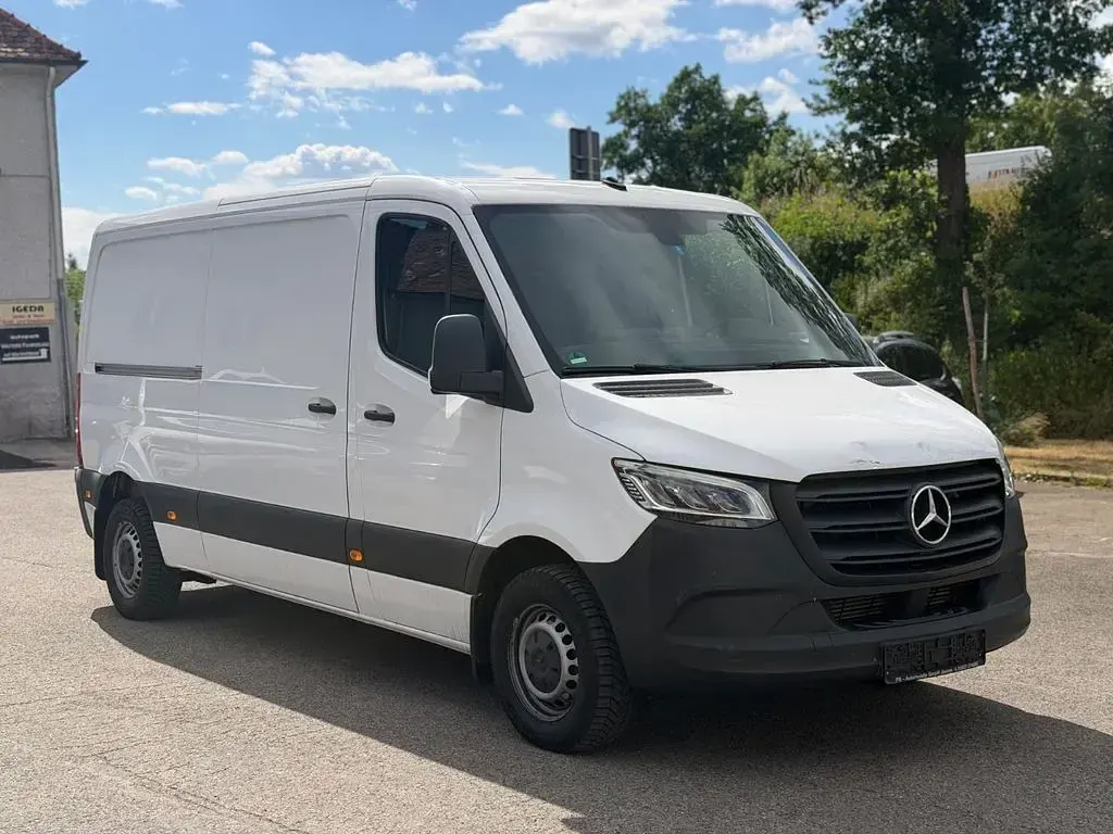 Gebraucht Mercedes Sprinter 143 PS (105 kW) 2019 Weiß Van