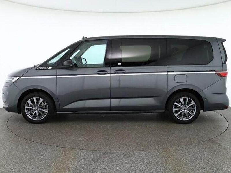 Gebraucht VW Multivan Style 204 PS (150 kW) 2024 Indiumgrau metallic Van