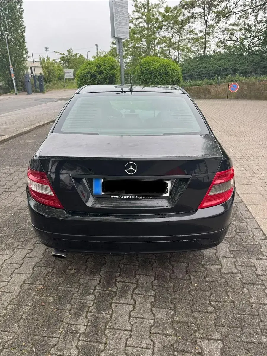 Gebraucht Mercedes C220 170 PS (125 kW) 2007 Schwarz Limousine
