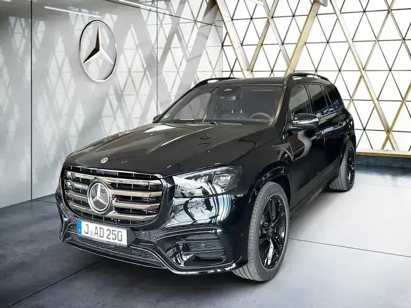 Gebraucht Mercedes GLS450 AMG 367 PS (269 kW) 2026 Metalliclack obsidianschwarz m SUV