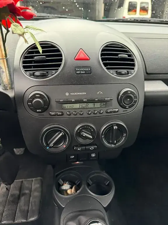 Gebraucht VW New Beetle 73 PS (53 kW) 2007 Grau Kleinwagen