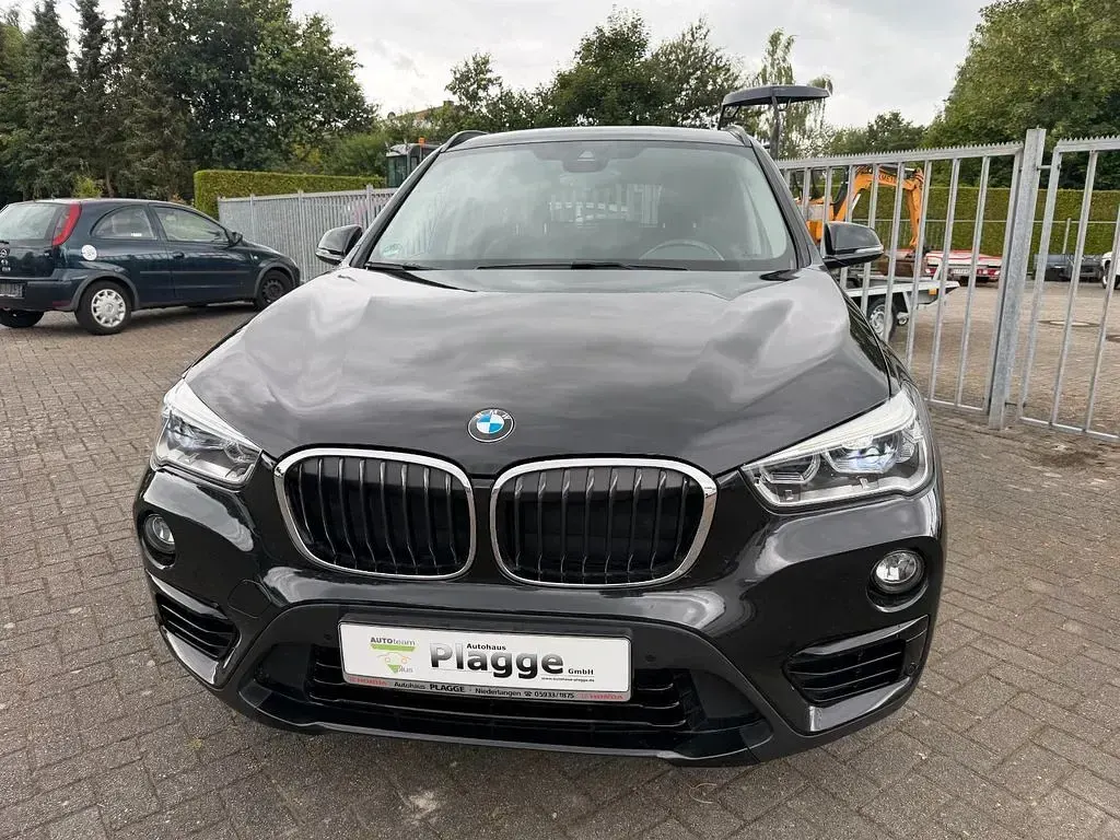 Gebraucht BMW X1 Sport Line 190 PS (139 kW) 2019 Schwarz SUV