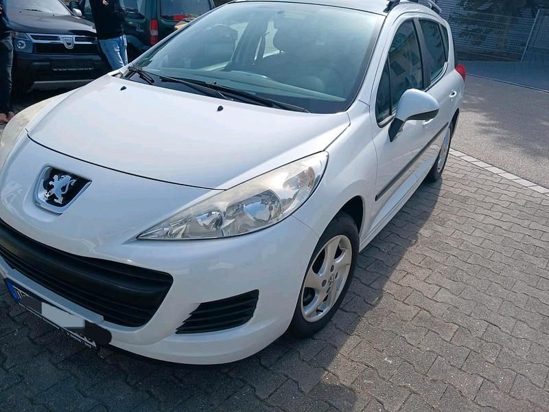 Gebraucht Peugeot 207 95 PS (69 kW) 2009 Kombi