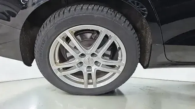 Gebraucht Volvo V60 Core 197 PS (144 kW) 2023 Schwarz Kombi