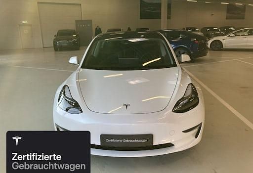 Gebraucht Tesla Model 3 Long Range RWD 208 kW (283 PS) 2021 Weiß Limousine