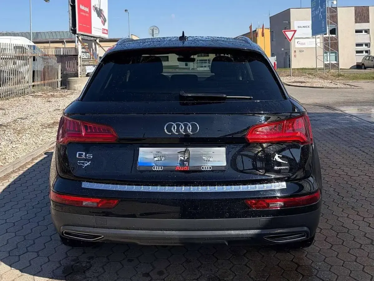Gebraucht Audi Q5 190 PS (139 kW) 2020 Schwarz SUV