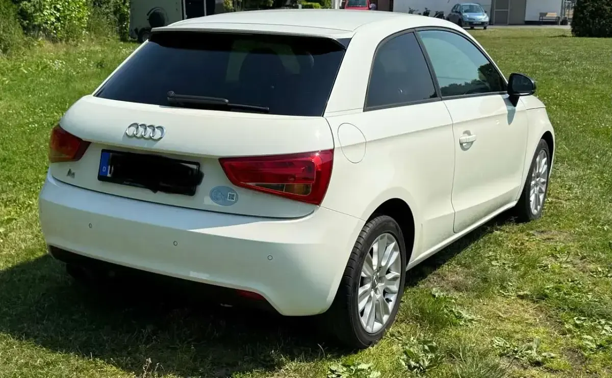 Gebraucht Audi A1 Ambition 143 PS (105 kW) 2012 Weiß Kleinwagen