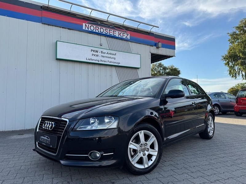 Schwarz Gebraucht 2011 Audi A3 Attraction Limousine | 7.590 € (Etwas zu teuer) - Bild 1/4