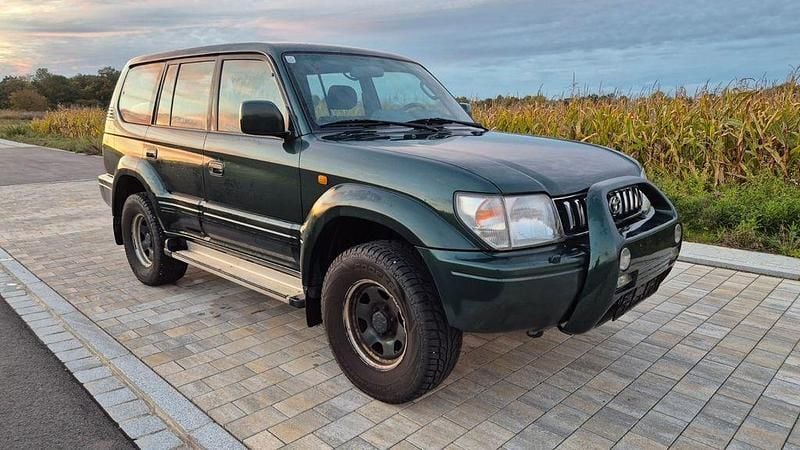 Gebraucht Toyota Land Cruiser 125 PS (91 kW) 1998 British green mica SUV