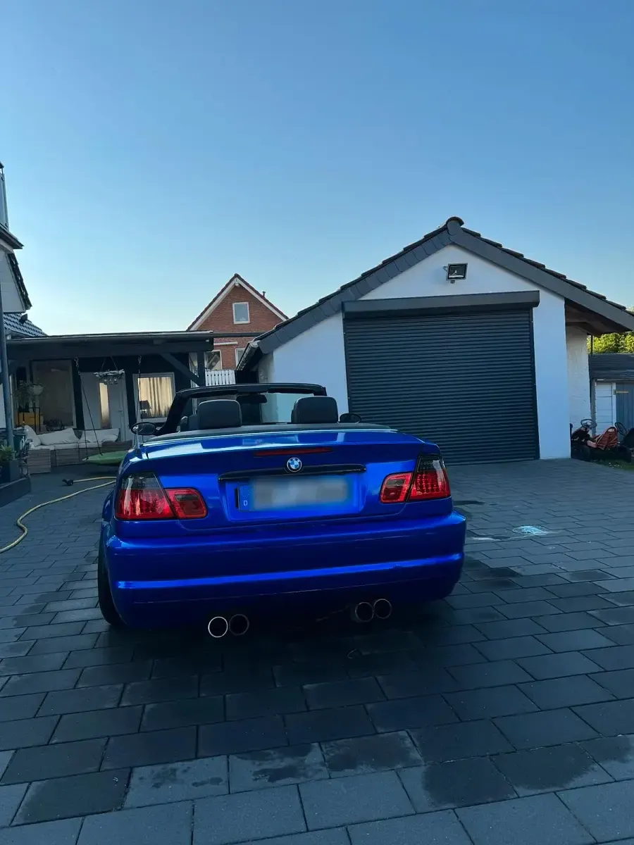 Gebraucht BMW 323 Cabriolet 170 PS (125 kW) 2000 Blau Cabrio