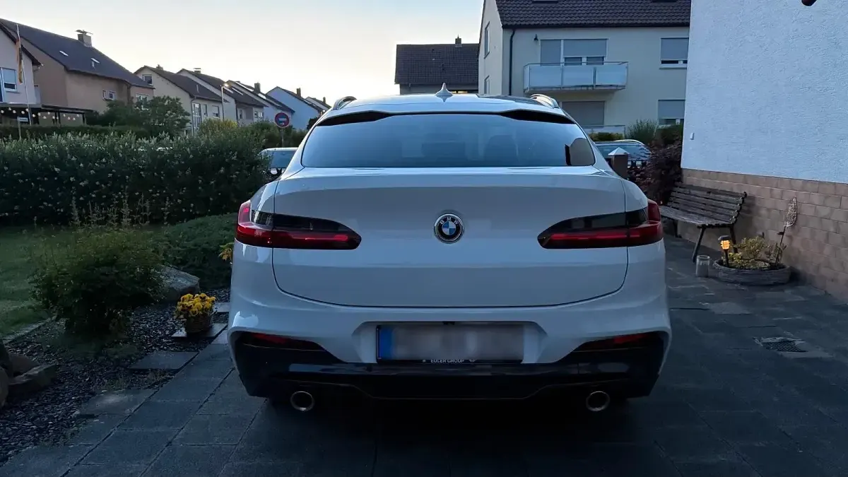 Gebraucht BMW X4 M Sport 184 PS (135 kW) 2020 Weiß SUV