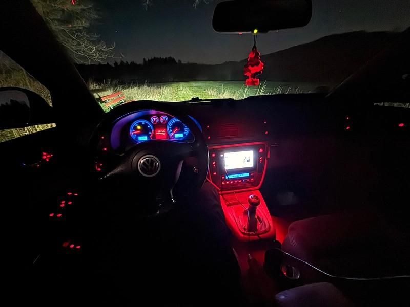 Gebraucht VW Passat 180 PS (132 kW) 2004 Schwarz Kombi