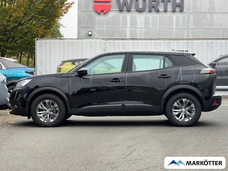 Gebraucht Peugeot e-2008 Active 100 kW (136 PS) 2021 Schwarz SUV