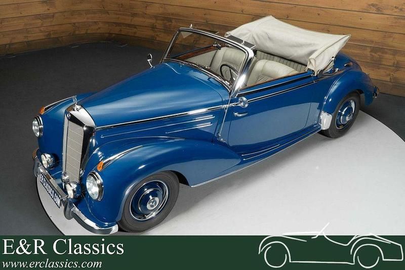 Blau Gebraucht 1951 Mercedes 220 Cabrio | 99.950 € - Bild 1/4