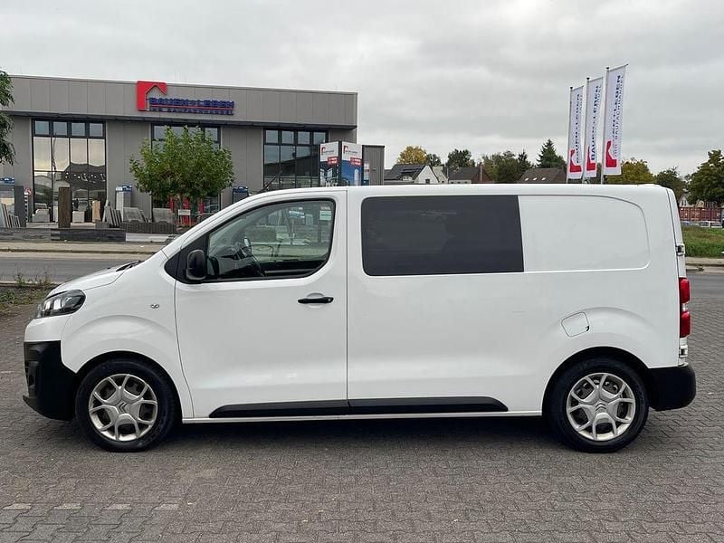 Second-hand Citroën Jumpy 150 CP (110 kW) 2019 Alb Monovolum