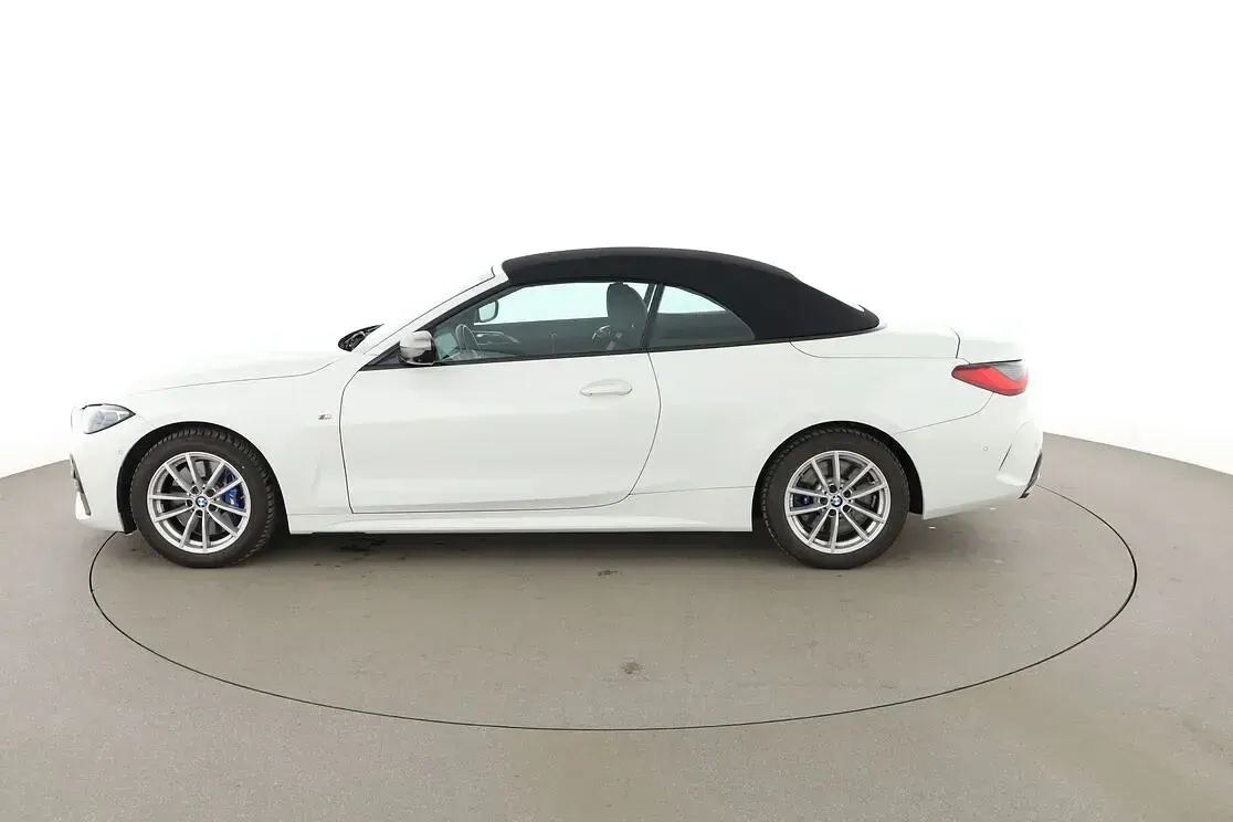 Gebraucht BMW M440 M Sport 374 PS (275 kW) 2023 Weiß Cabrio