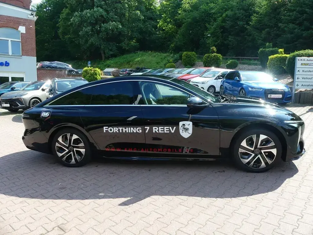 Neu DFSK Forthing 7 209 PS (153 kW) 2026 Schwarz Limousine