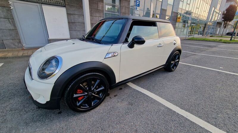Weiß Gebraucht 2011 Mini Cooper S Kleinwagen | 5.600 € (Guter Preis) - Bild 1/4