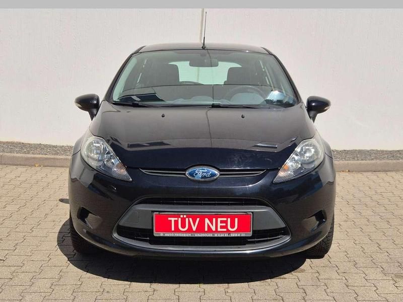 Gebraucht Ford Fiesta Titanium 82 PS (60 kW) 2010 Schwarz Kleinwagen