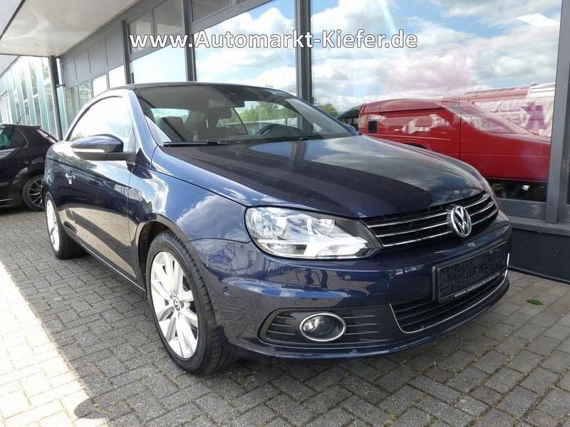 Gebraucht VW Eos Sport 122 PS (89 kW) 2012 Blau Cabrio