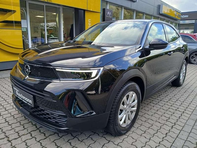 Diamant schwarz metallic Gebraucht 2022 Opel Mokka-e Edition SUV | 16.490 € (Guter Preis) - Bild 1/3