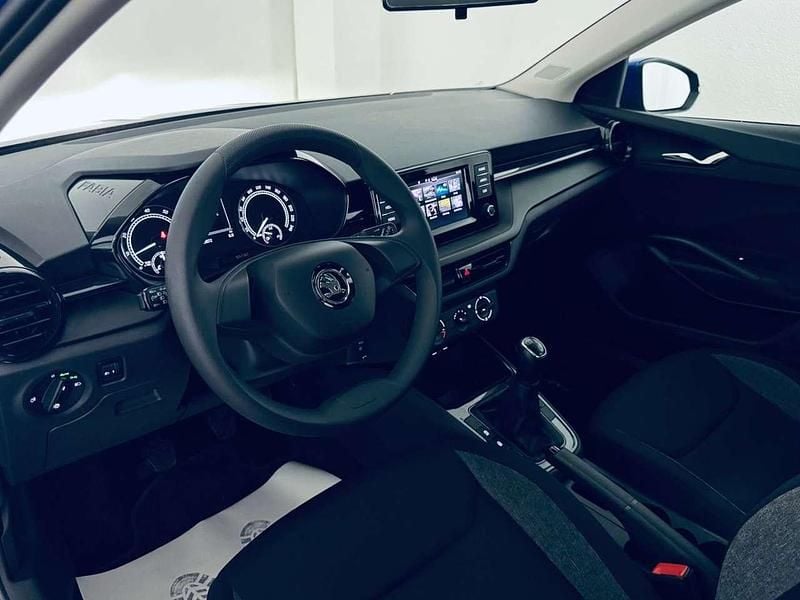 Gebraucht Skoda Fabia 65 PS (47 kW) 2021 Blau Kleinwagen