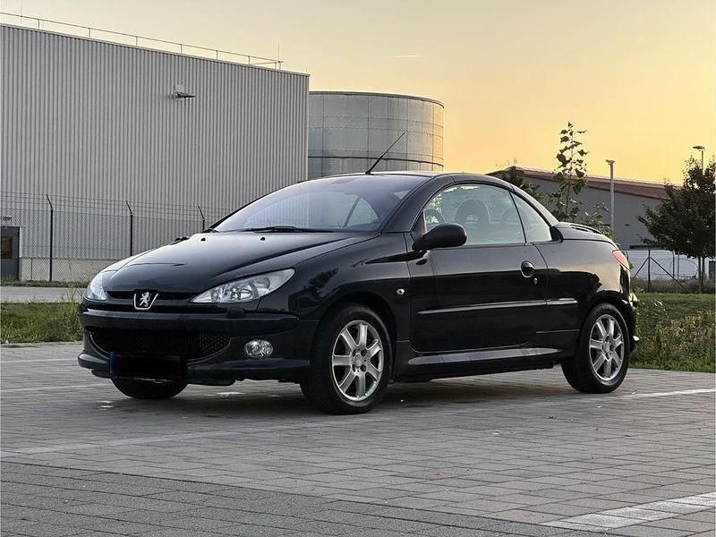 Schwarz Gebraucht 2005 Peugeot 206 CC Platinum Cabrio | 1.400 € (Guter Preis) - Bild 1/4