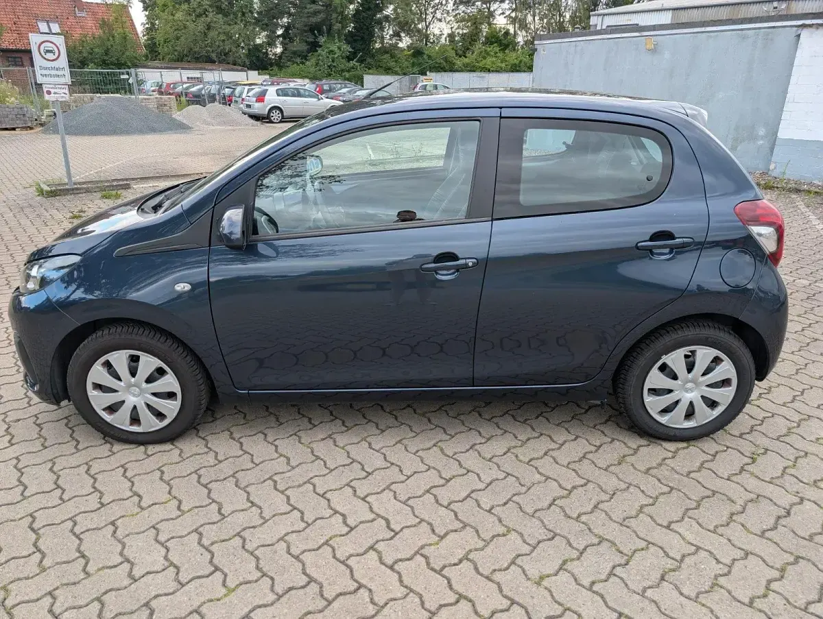 Gebraucht Peugeot 108 Active 69 PS (50 kW) 2016 Blau Kleinwagen